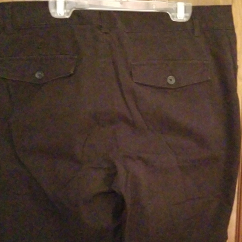 Dockers - Picture 4 of 7